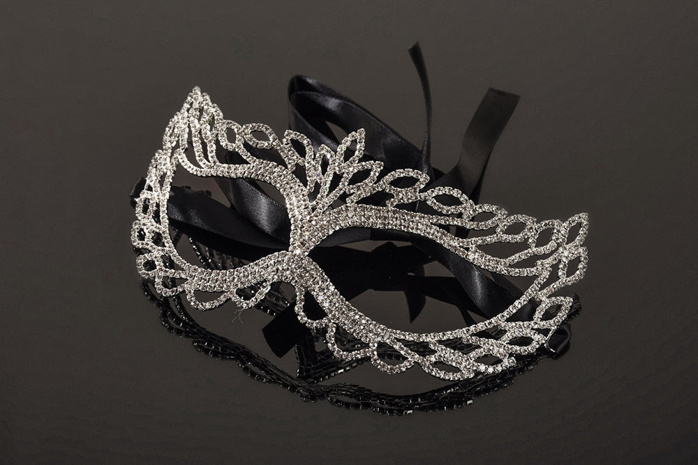 fH2 Rhinestone Masquerade Mask RM2005- FreeStyle Dancewear Canada